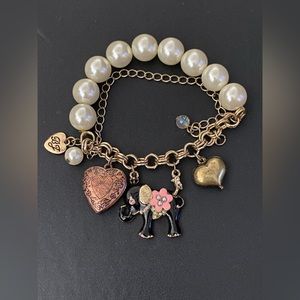 Betsey Johnson Elephant Charms Cottagecore Bracelet